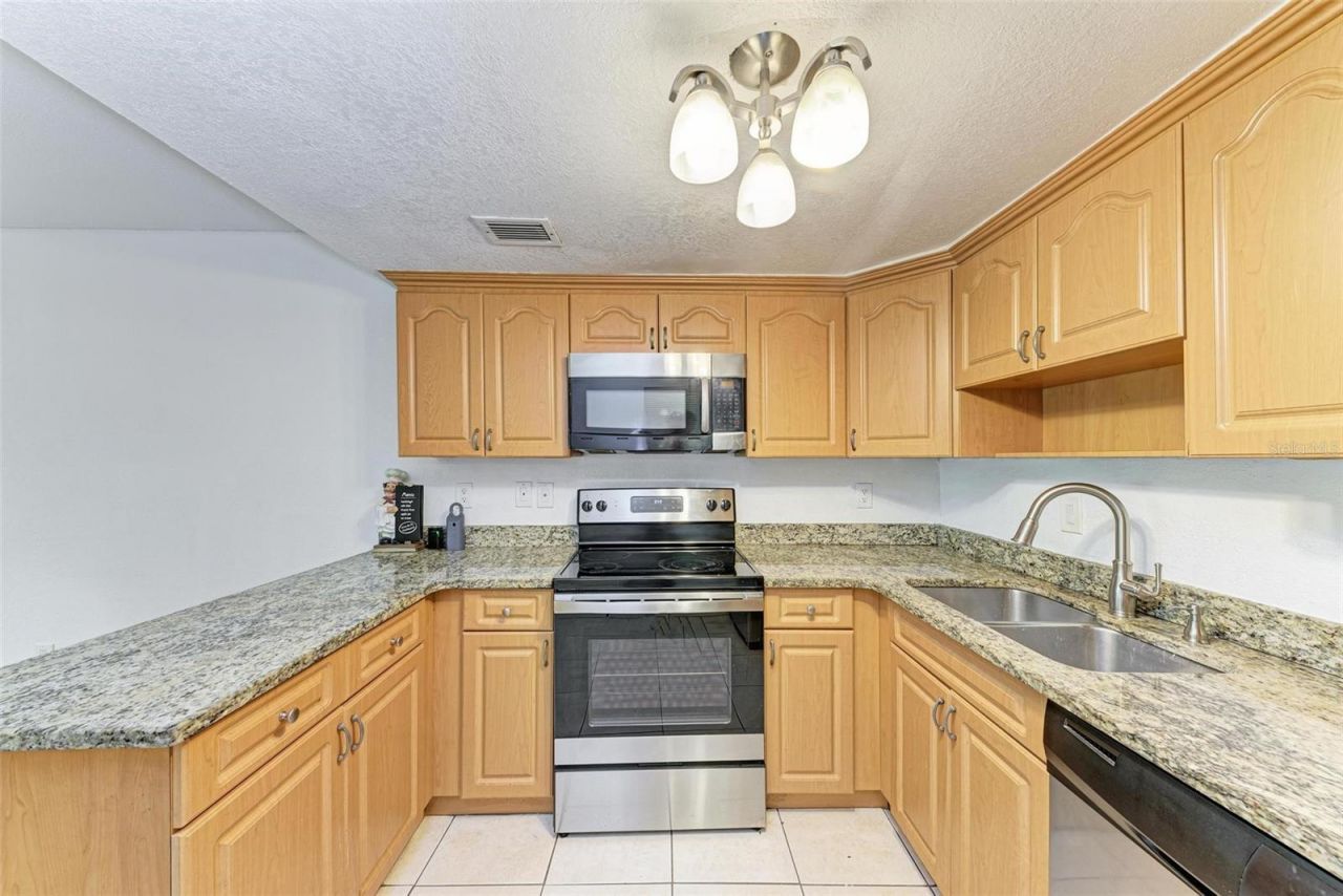 3411 Clark Road, Unit 212, Sarasota, FL 34231 Photo