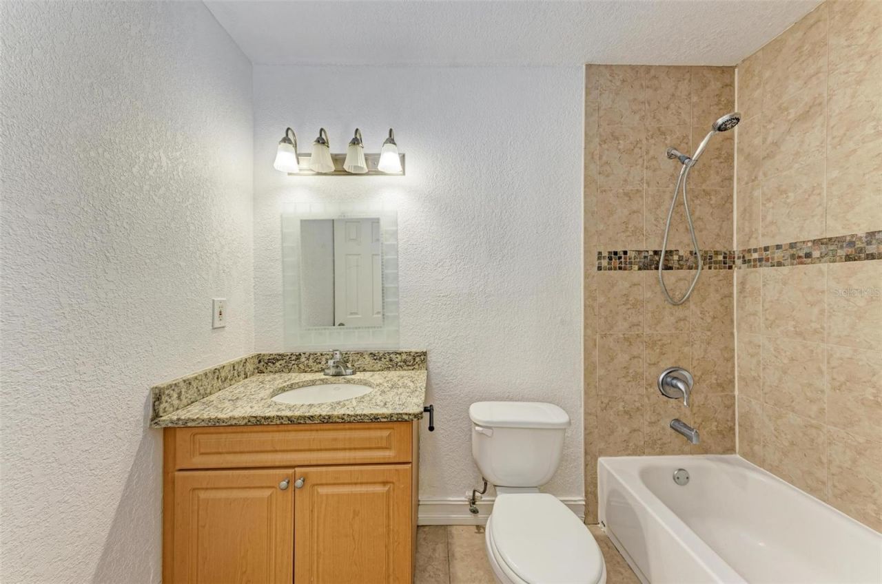 3411 Clark Road, Unit 212, Sarasota, FL 34231 Photo