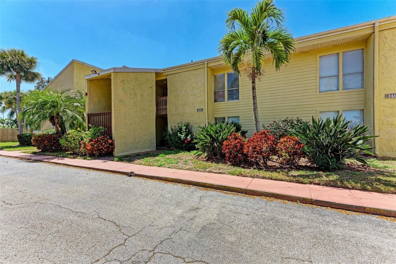 3411 Clark Road, Unit 212, Sarasota, FL 34231 Photo
