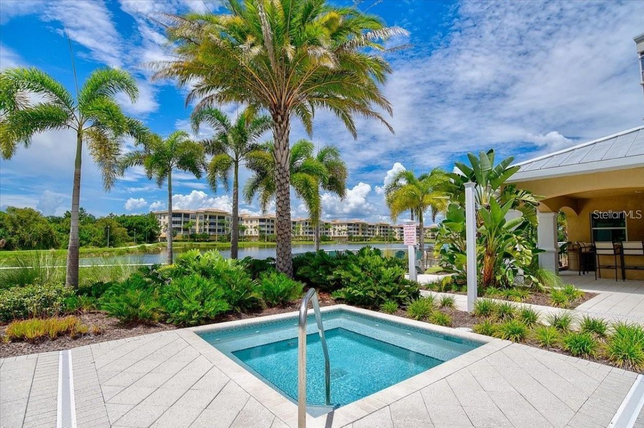 10520 Boardwalk Loop, Unit 704, Lakewood Ranch, FL 34202 Photo