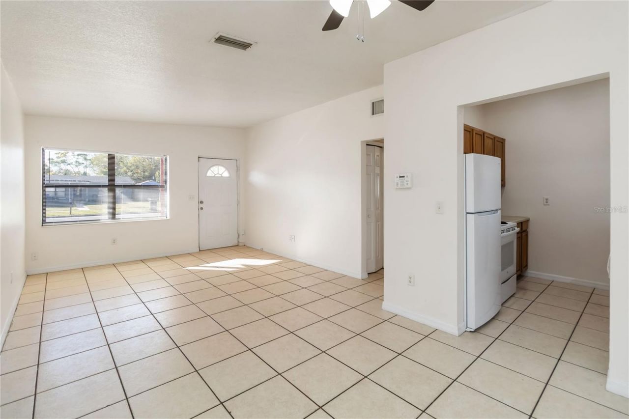 7127 Stockholm Way, Orlando, FL 32822 Photo