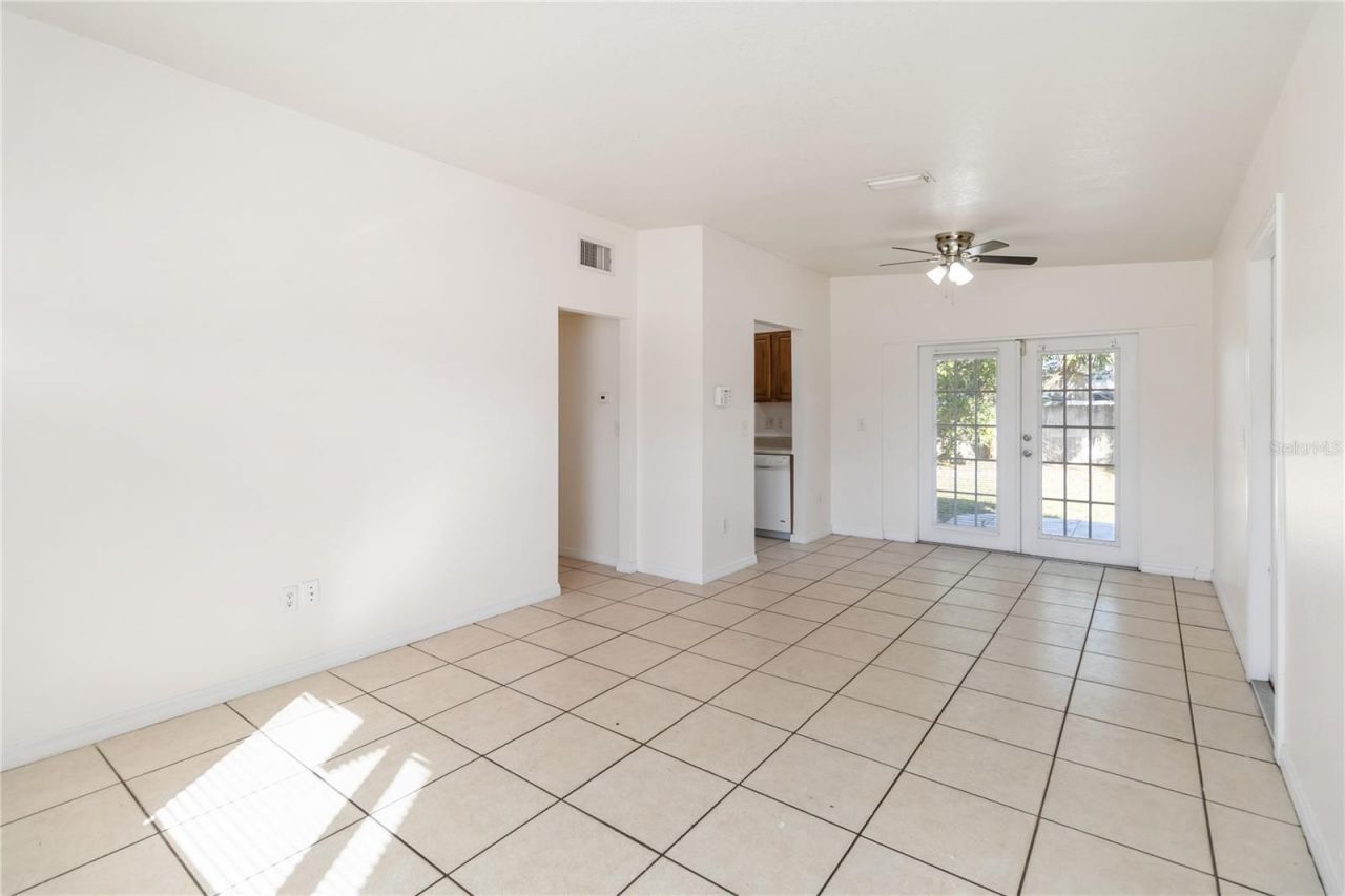 7127 Stockholm Way, Orlando, FL 32822 Photo