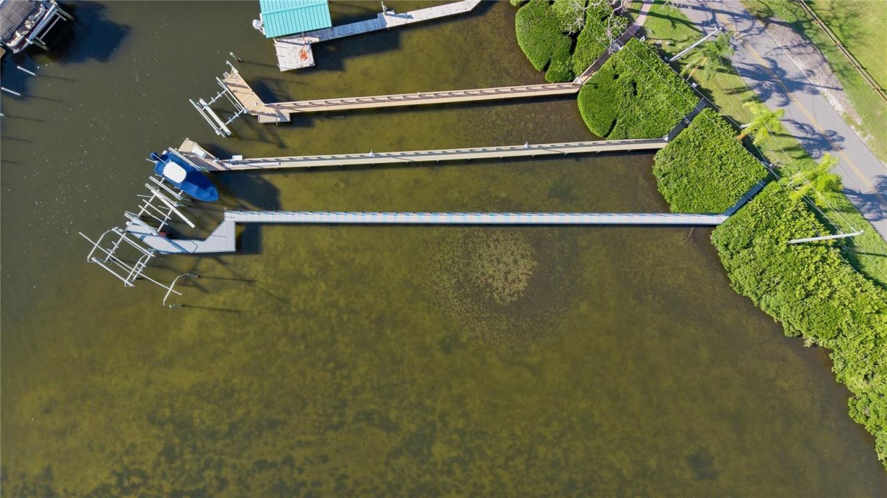 80 Shore Drive, Palm Harbor, FL 34683 Photo