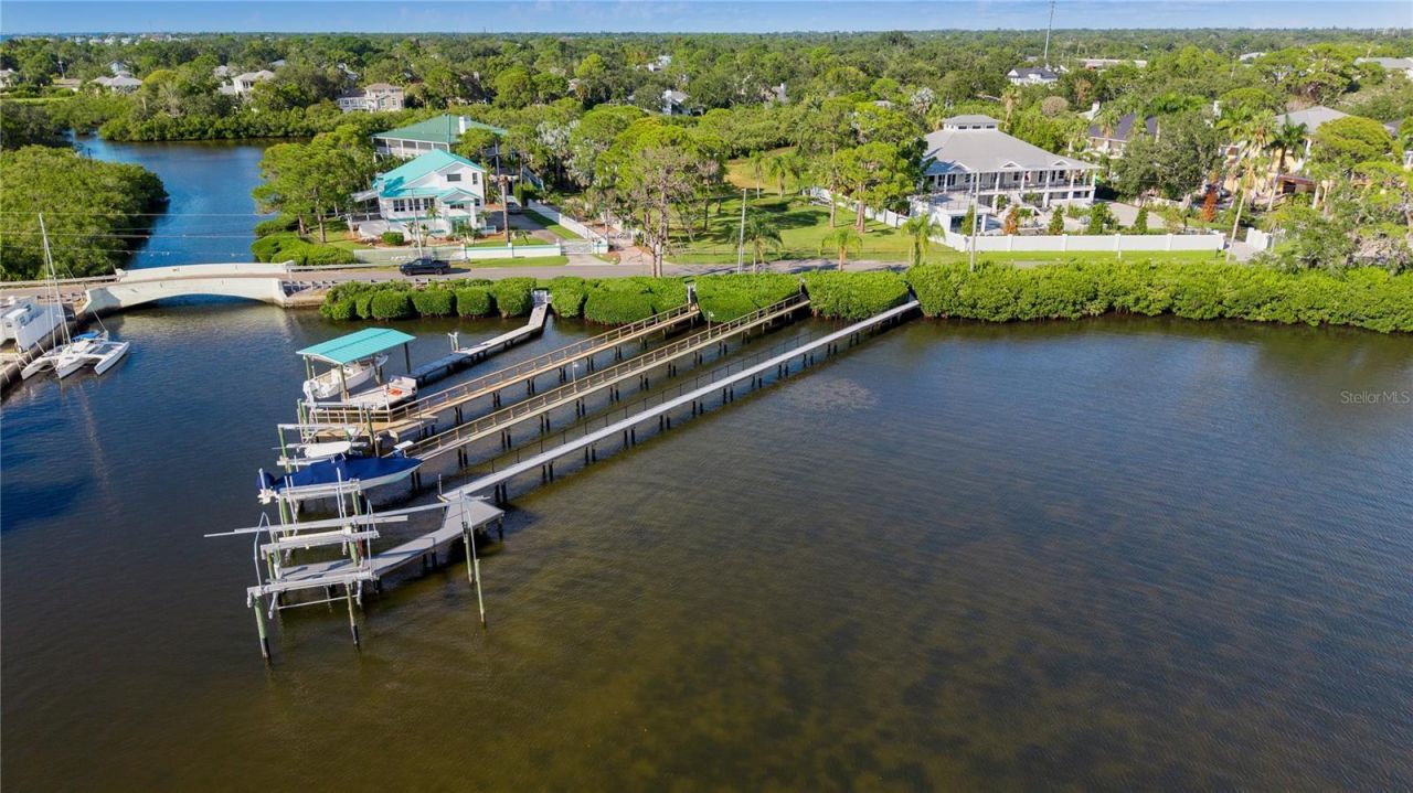 80 Shore Drive, Palm Harbor, FL 34683 Photo