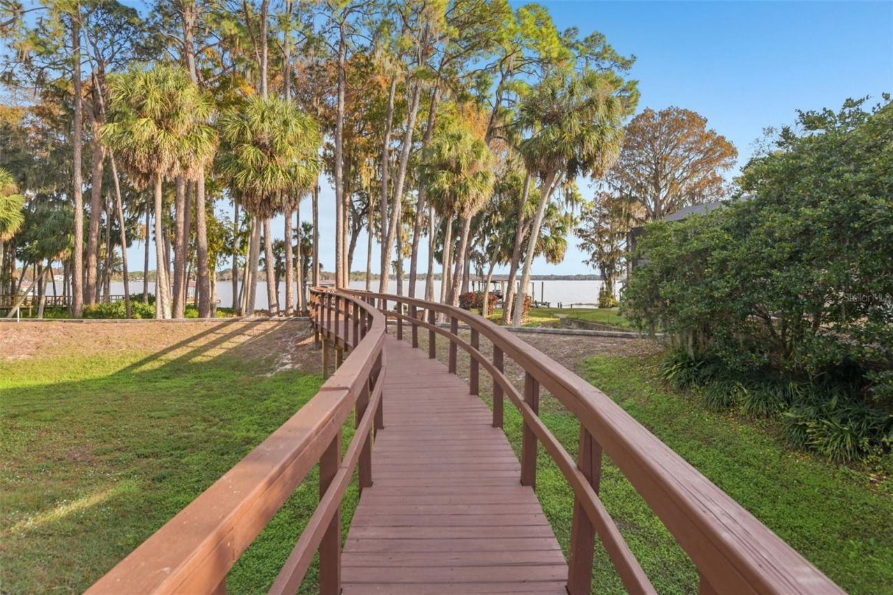 1440 Keystone Ridge Circle, Tarpon Springs, FL 34688 Photo