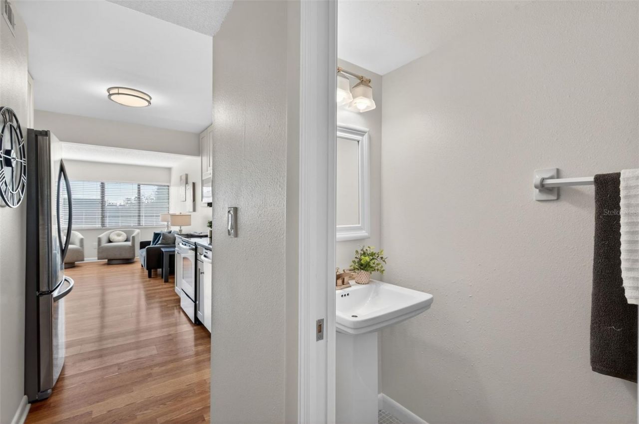 5080 Locust Street Ne, Unit 328, Saint Petersburg, FL 33703 Photo