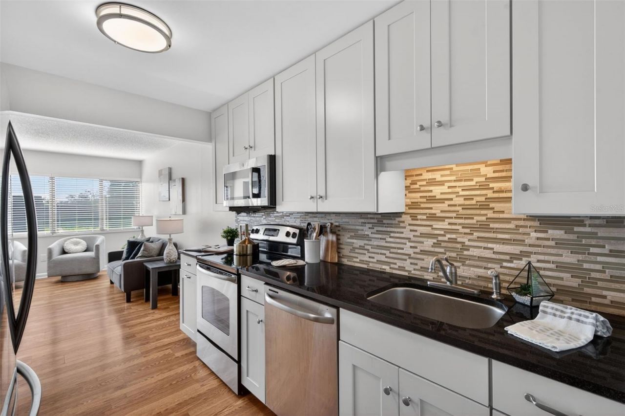 5080 Locust Street Ne, Unit 328, Saint Petersburg, FL 33703 Photo