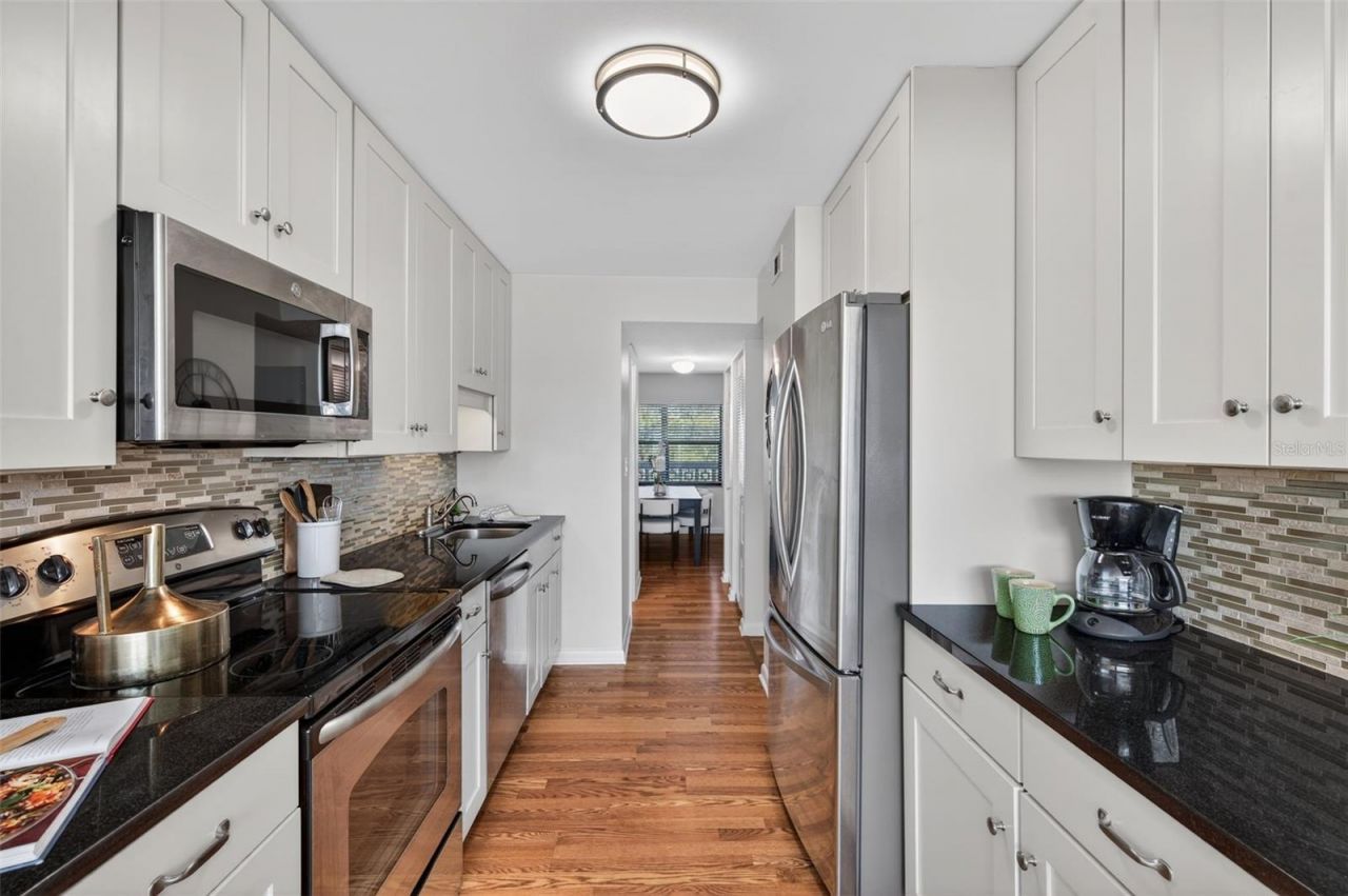 5080 Locust Street Ne, Unit 328, Saint Petersburg, FL 33703 Photo