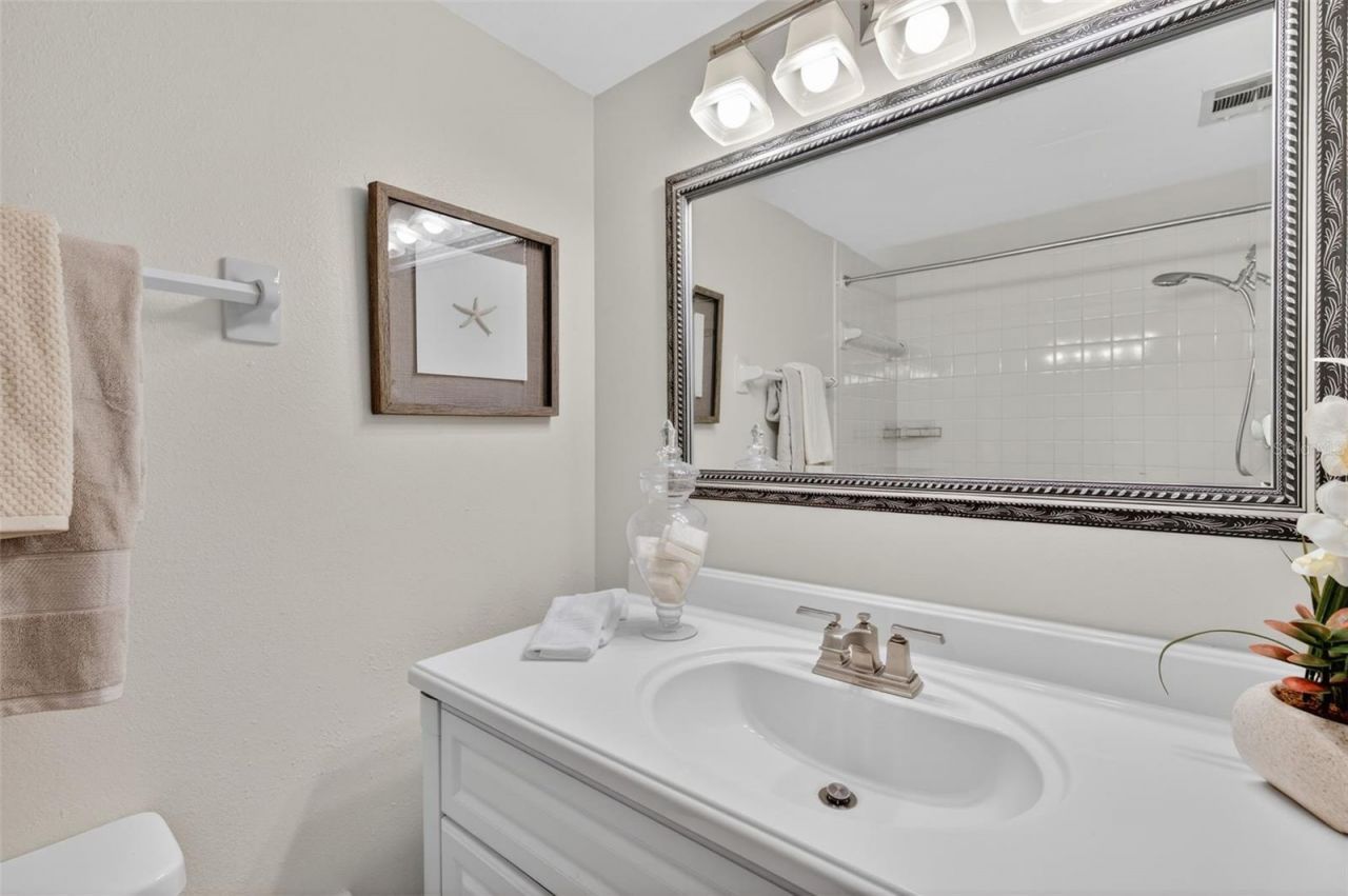 5080 Locust Street Ne, Unit 328, Saint Petersburg, FL 33703 Photo