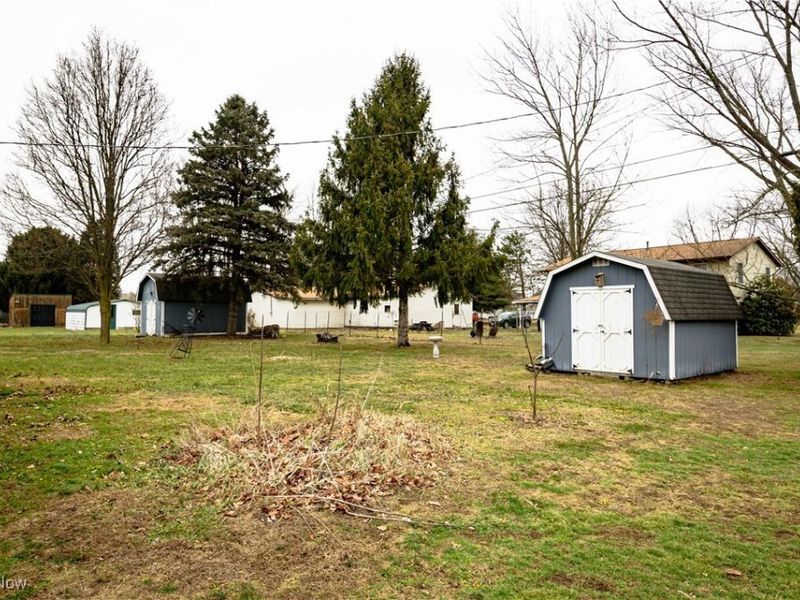 11335 West Avenue, Sandyville, OH 44671 Photo 4