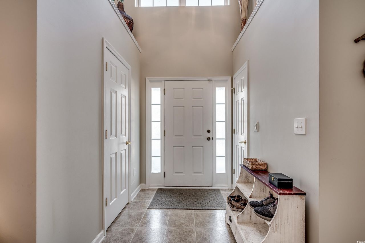 268 Madrid Dr. Photo 3