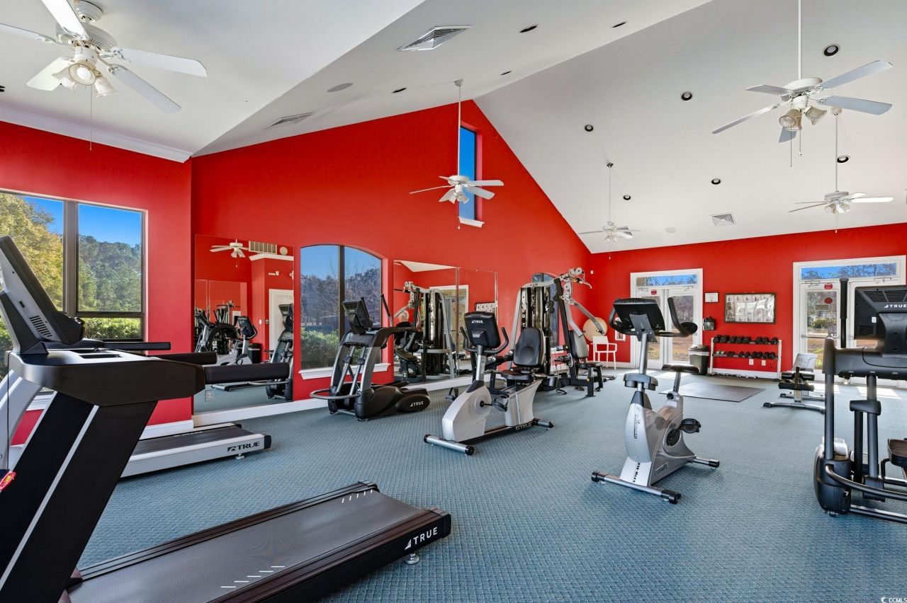 268 Madrid Dr. Photo 35