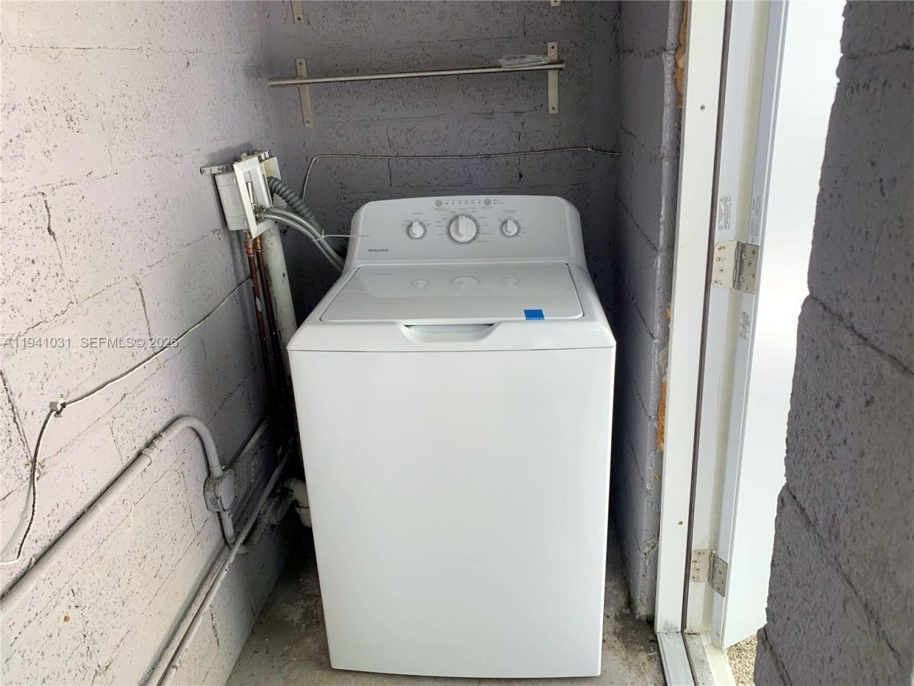 3202 Elizabeth St, Unit 3202, Miami, FL 33133 Photo