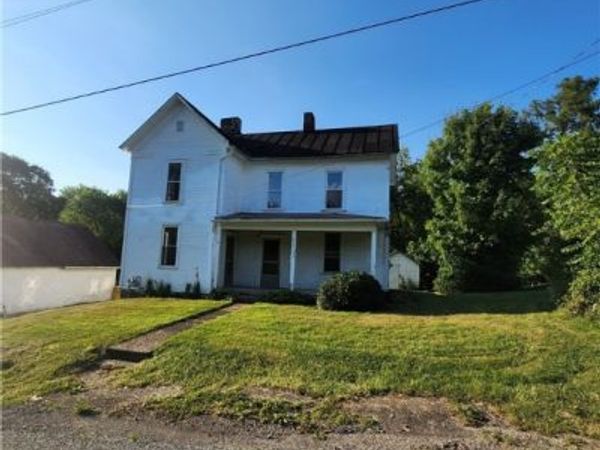 917 MAPLETOWN ROAD, Greensboro, PA 15338