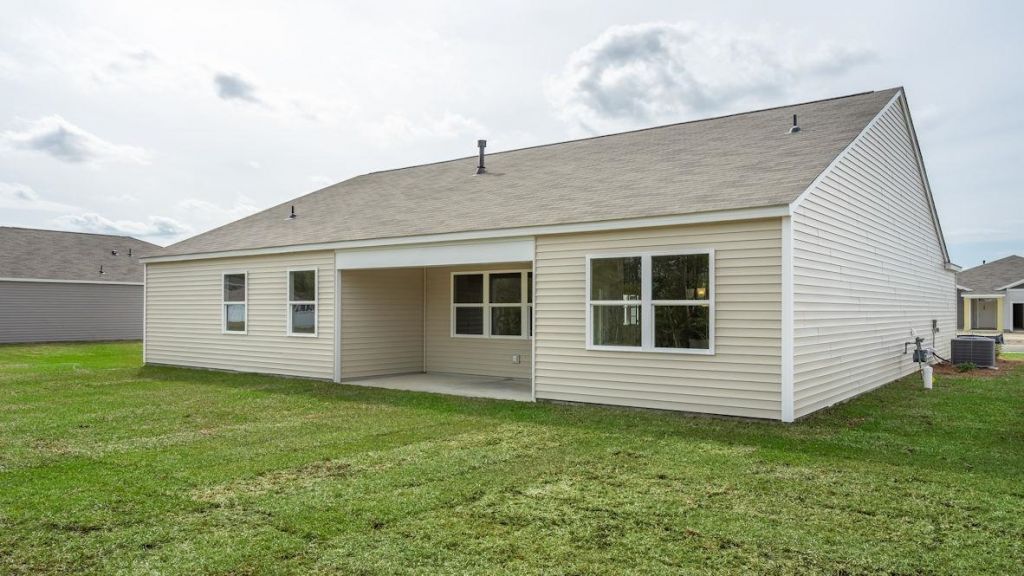 8023 Bear Claw Way Photo 2