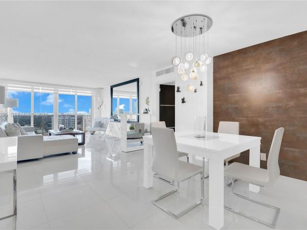 3140 S Ocean Dr , Unit 1211, Hallandale Beach, FL 33009