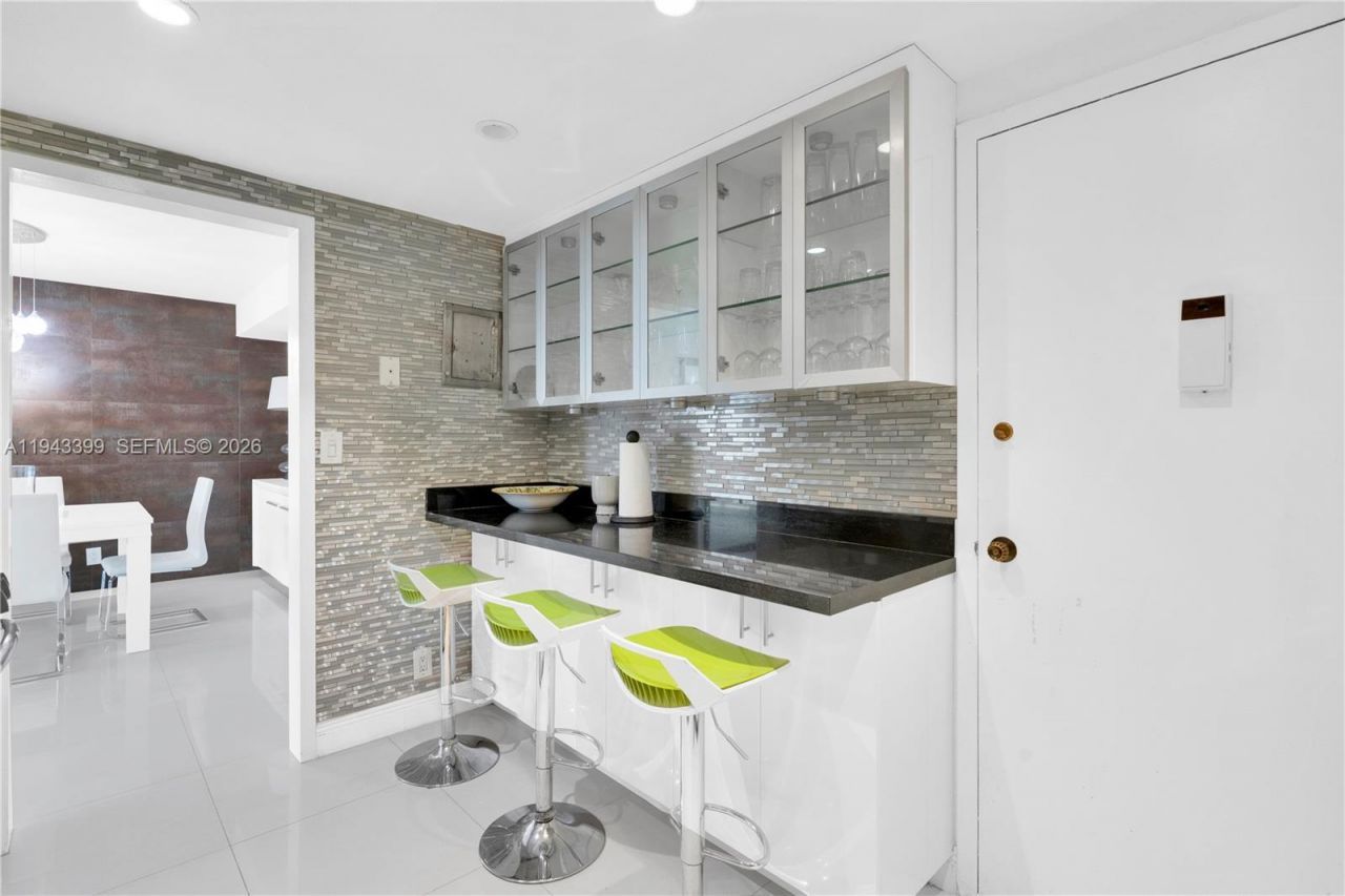 3140 S Ocean Dr , Unit 1211, Hallandale Beach, FL 33009 Photo