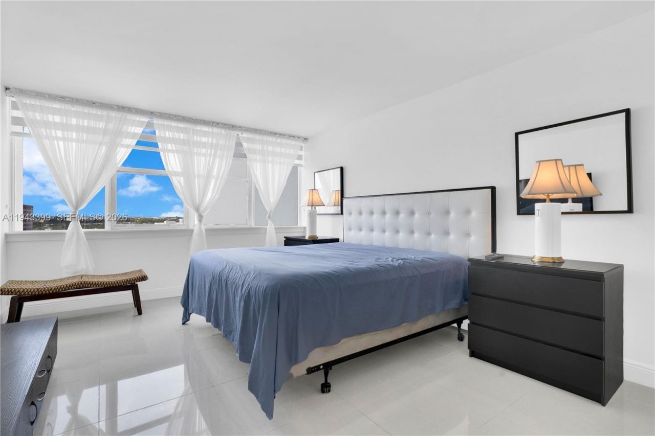 3140 S Ocean Dr , Unit 1211, Hallandale Beach, FL 33009 Photo