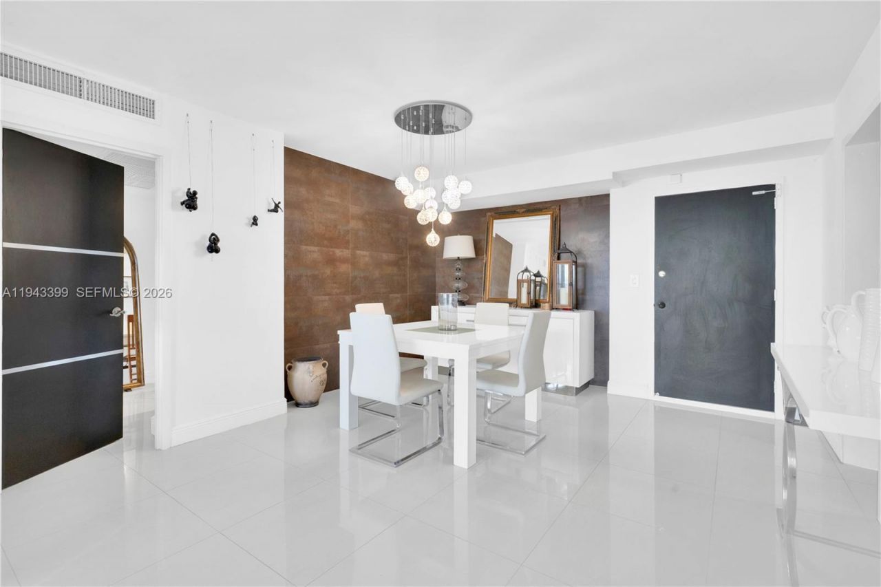 3140 S Ocean Dr , Unit 1211, Hallandale Beach, FL 33009 Photo