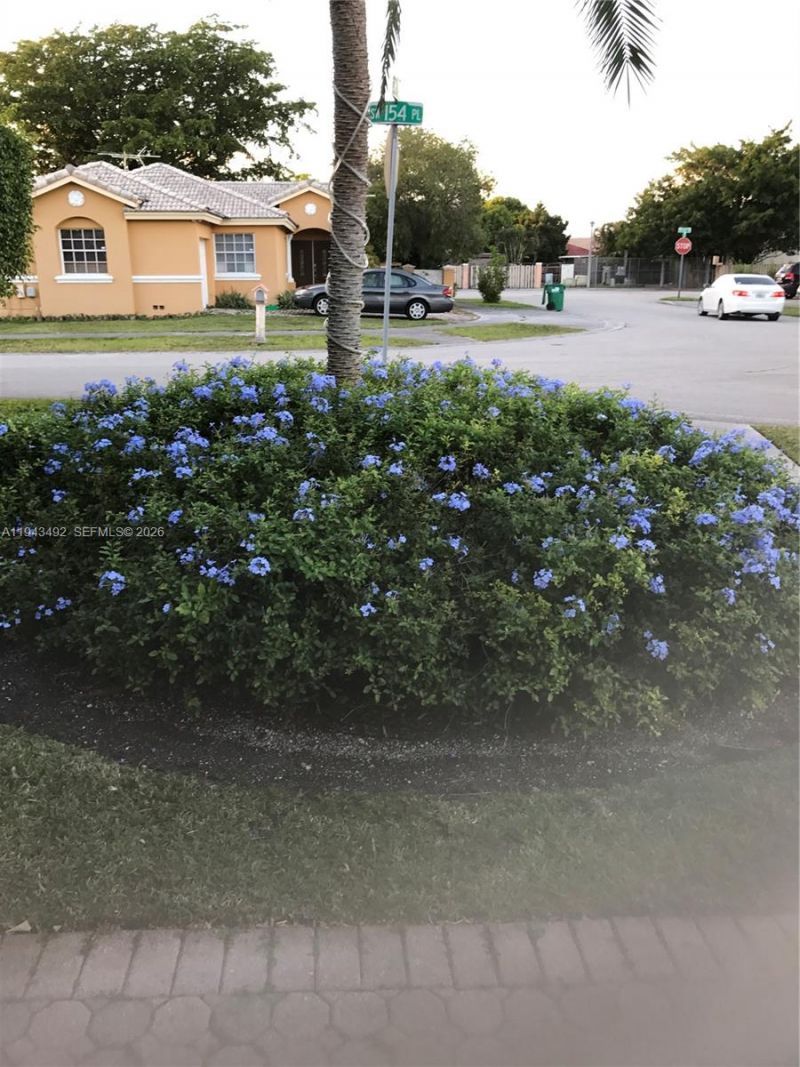 15448 SW 92nd St , Miami, FL 33196 Photo