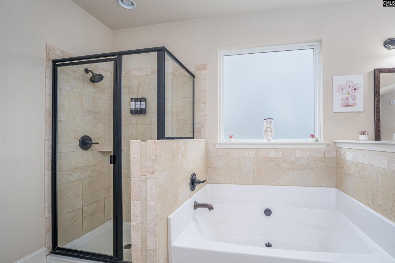 162 Grey Oaks Lane Photo 24