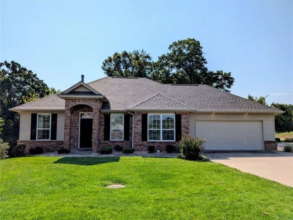 2 Parkridge Drive, Bella Vista, AR 72715