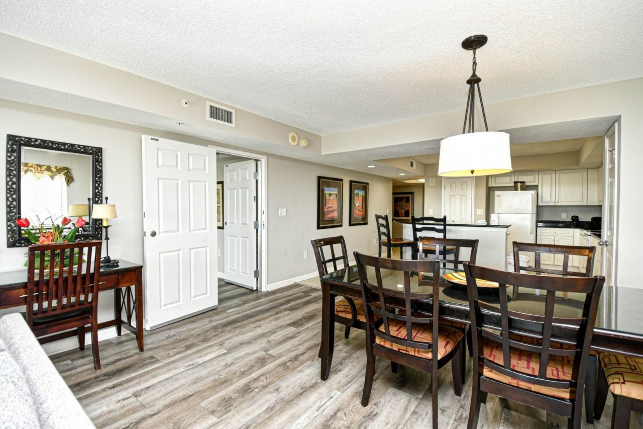 2151 Bridge View Ct. Photo 11