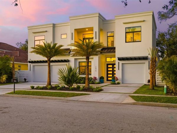 1879 HIBISCUS STREET, SARASOTA, FL 34239