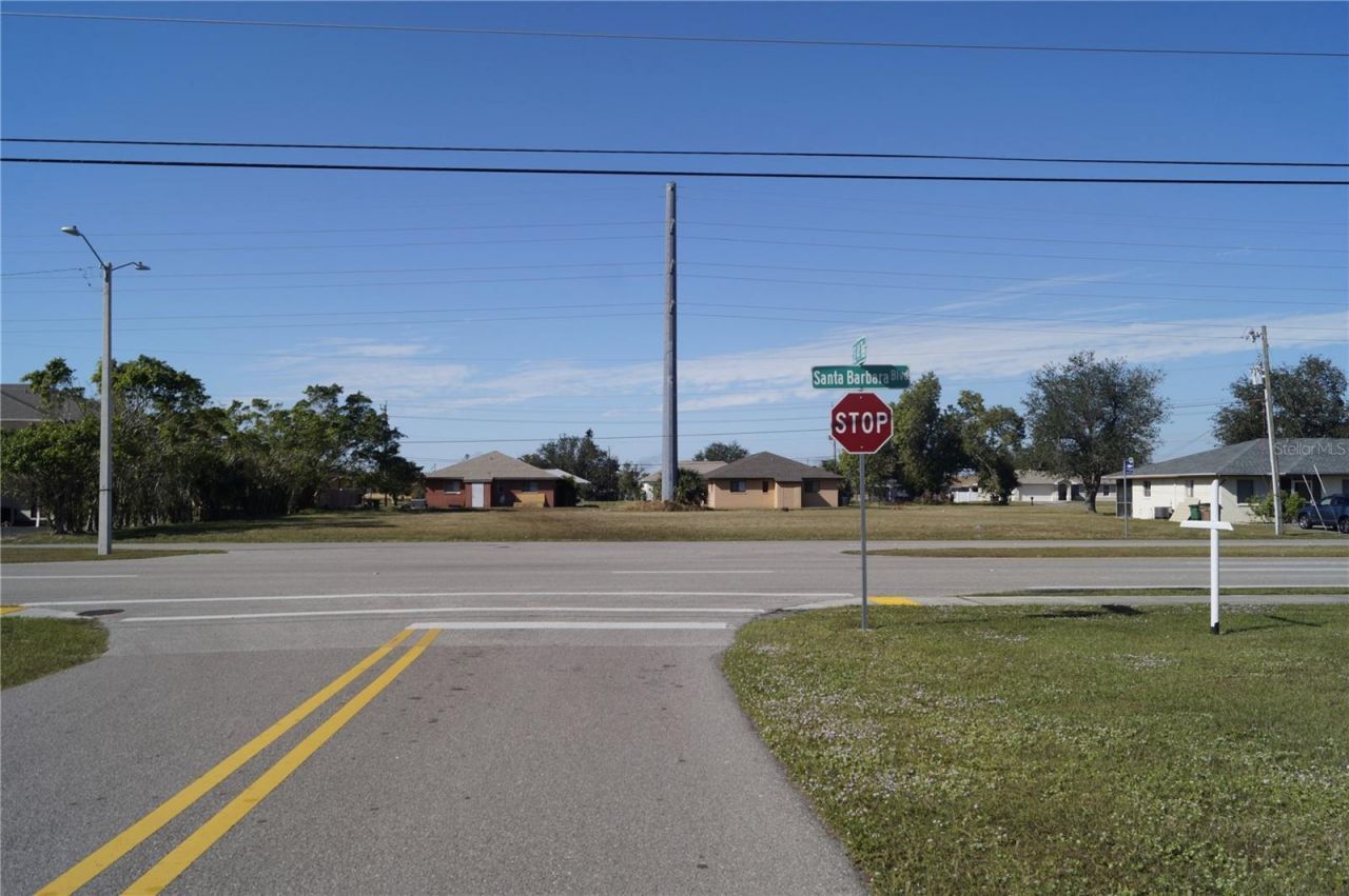 4412 Santa Barbara Boulevard, Cape Coral, FL 33914 Photo