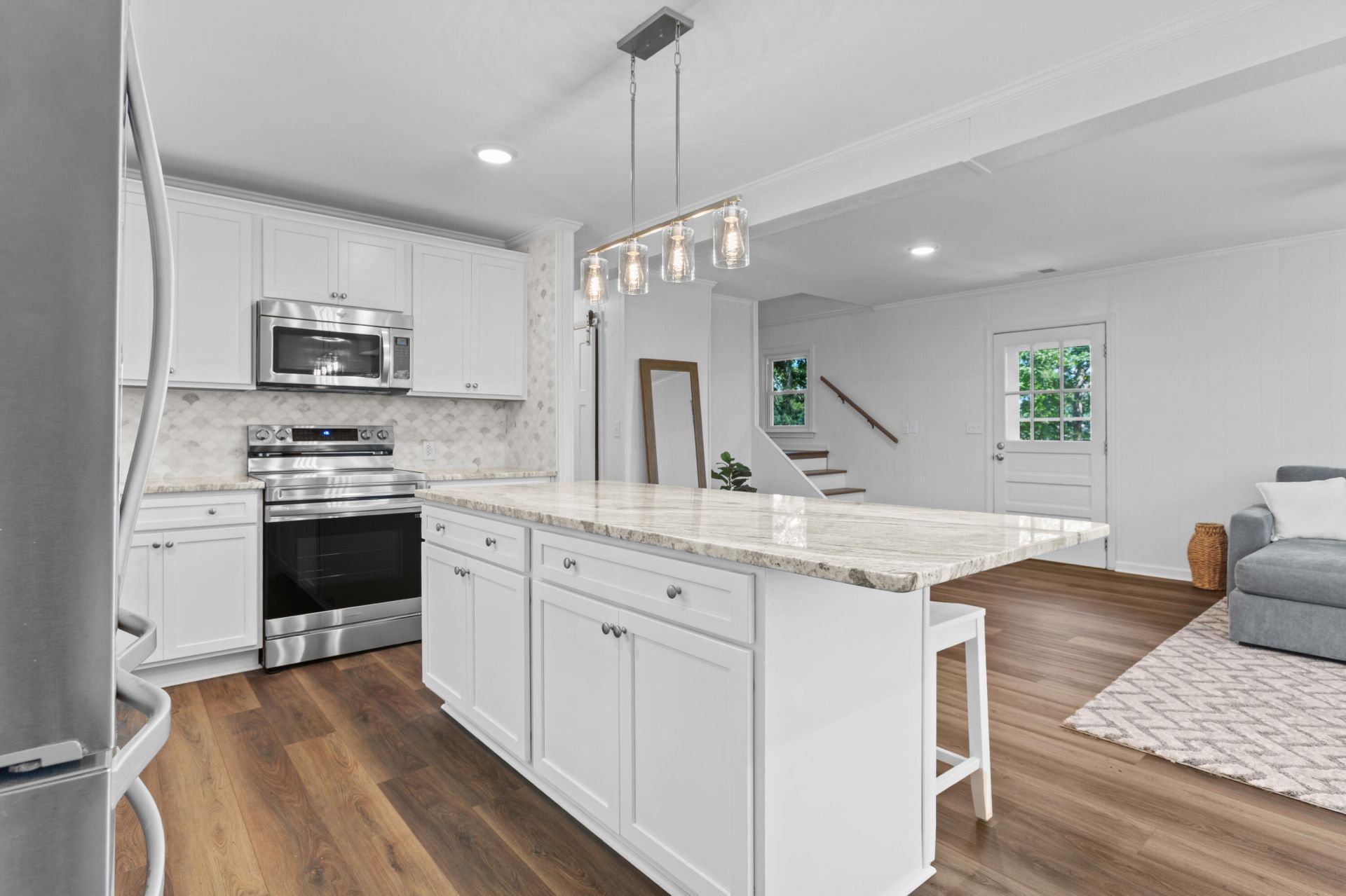 7299 Commodore Road Photo 8