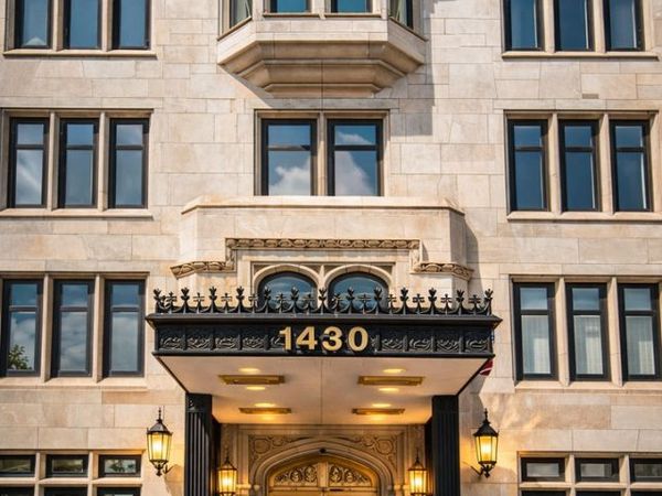 1430 N Lake Shore Drive, Unit 18, Chicago, IL 60610