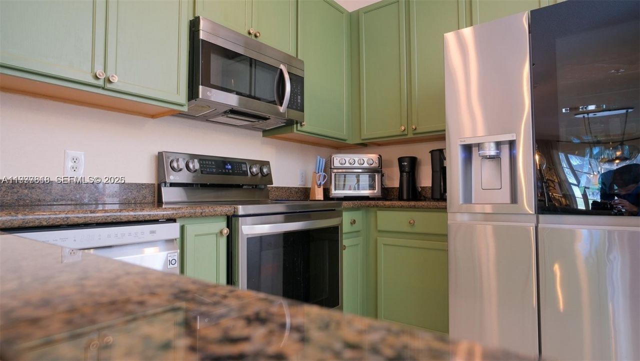 104 Harbors Way, Boynton Beach, FL 33435 Photo