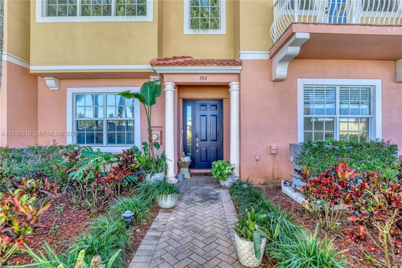 104 Harbors Way, Boynton Beach, FL 33435 Photo