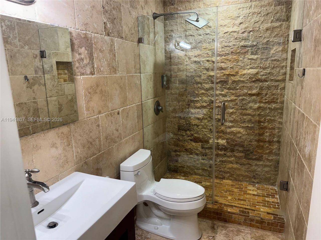 11163 NW 7th St , Unit 104, Miami, FL 33172 Photo