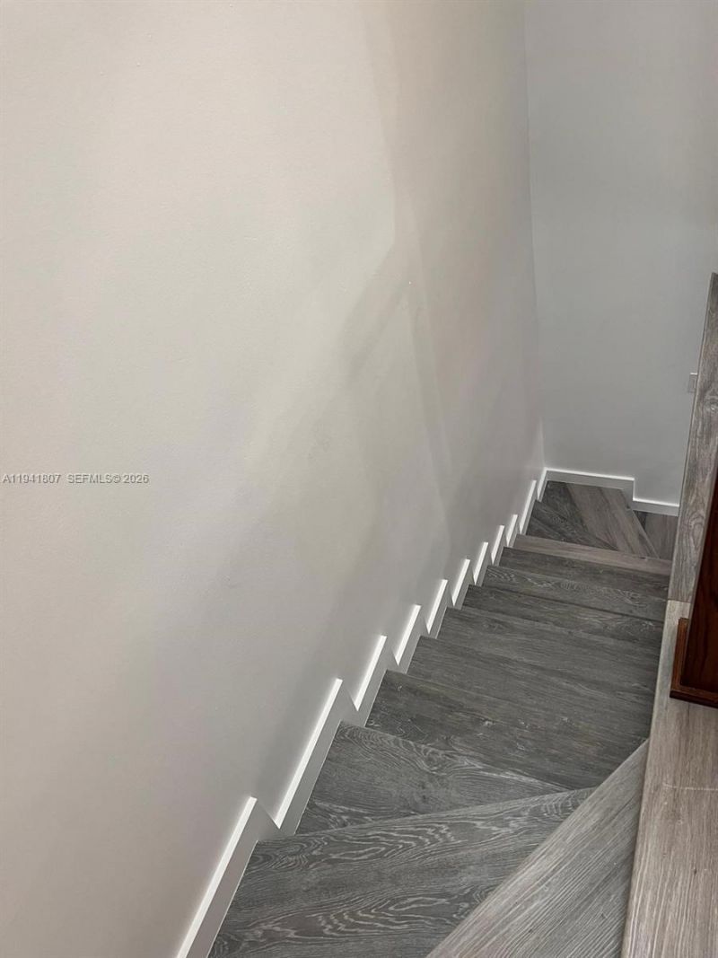 11163 NW 7th St , Unit 104, Miami, FL 33172 Photo