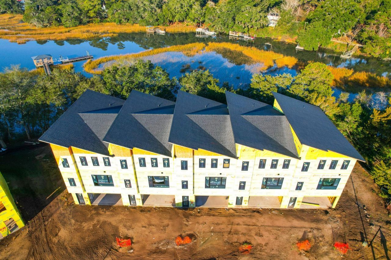 818 Curved Crk Court Photo 16