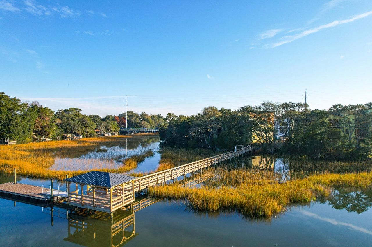 818 Curved Crk Court Photo 7