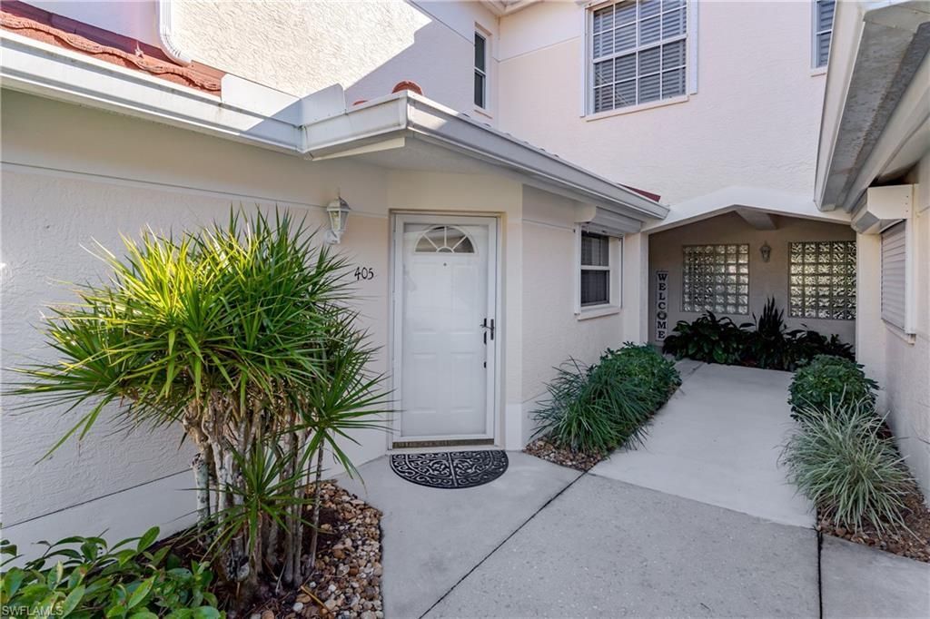 640 Lalique Cir, Unit 405, Naples, FL 34119 Photo