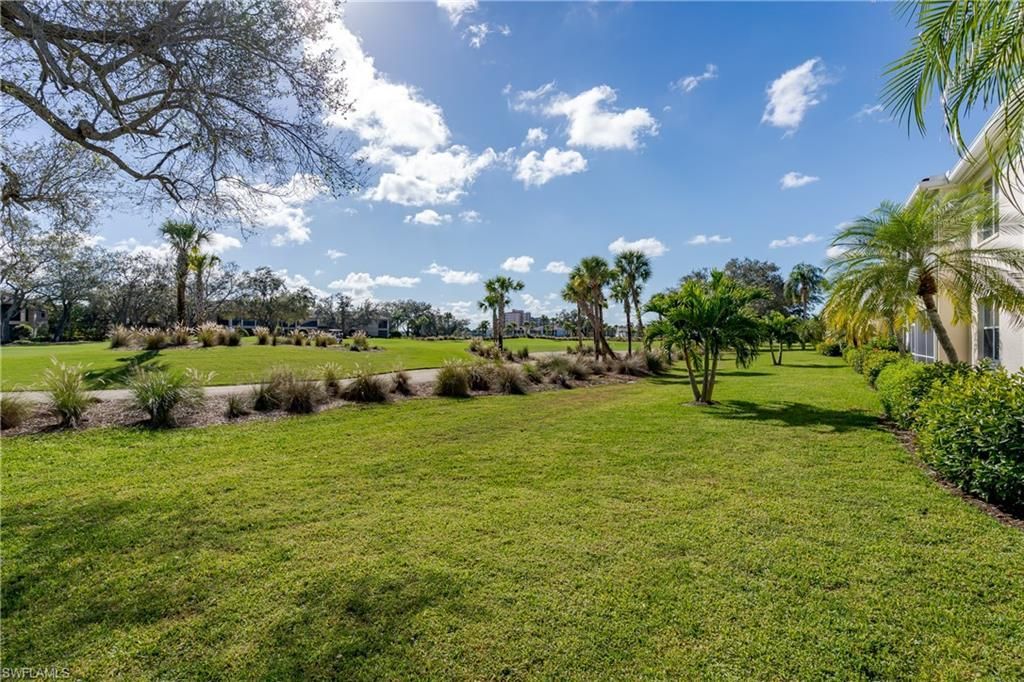 640 Lalique Cir, Unit 405, Naples, FL 34119 Photo