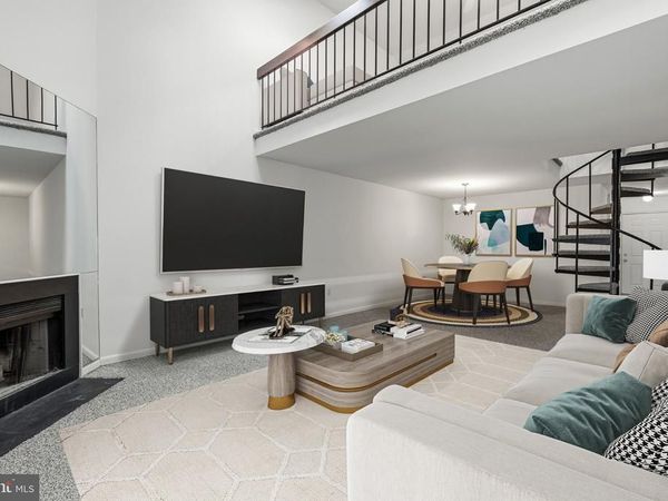 208 VALLEY STREAM LANE, CHESTERBROOK, PA 19087