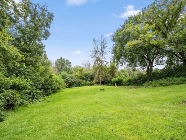 601X County Road 6, Independence, MN 55359