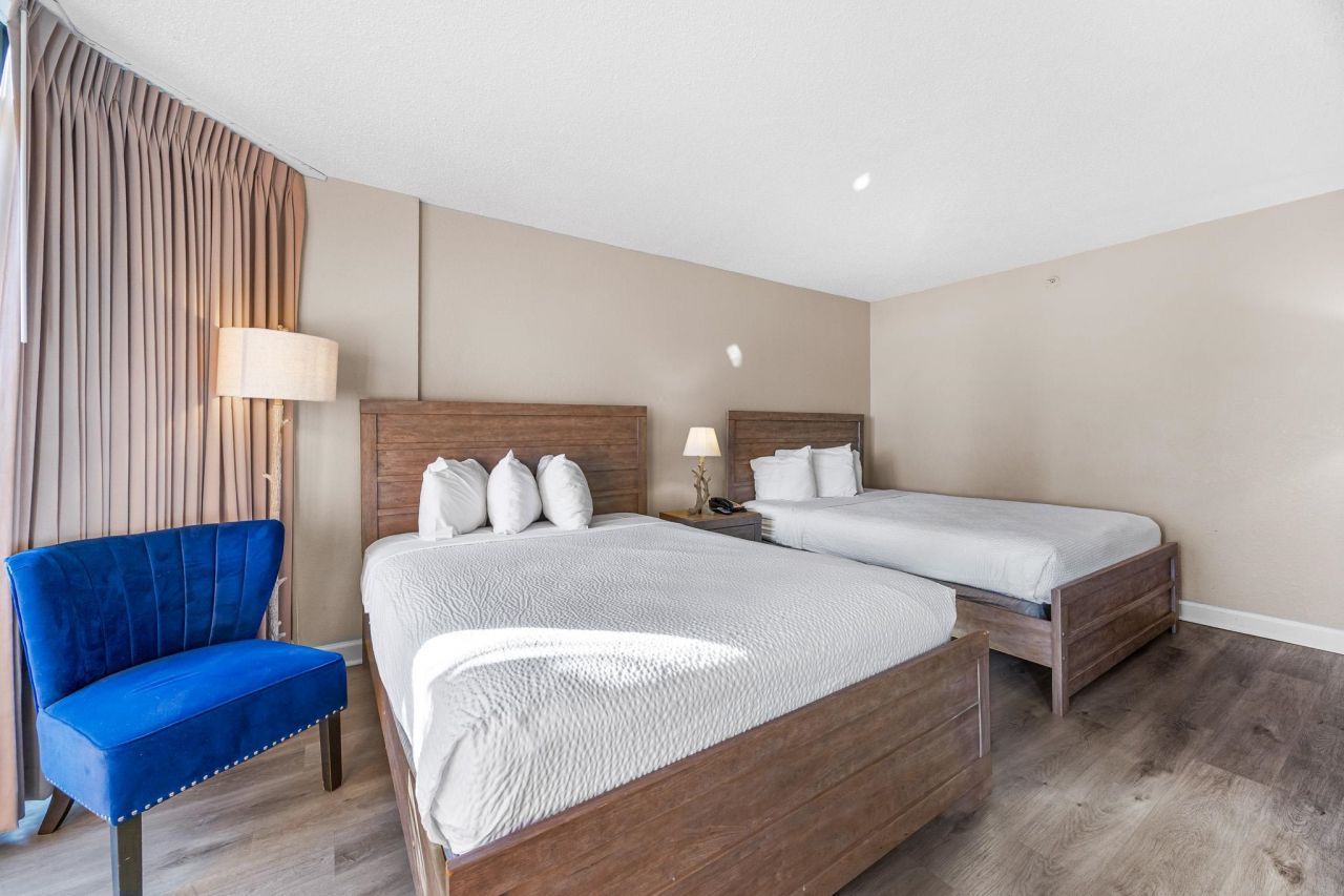 1501 S Ocean Blvd. Photo 16