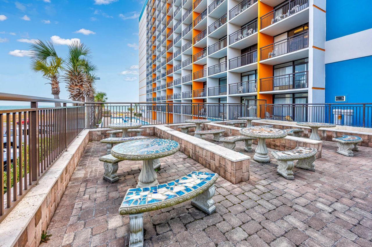 1501 S Ocean Blvd. Photo 38