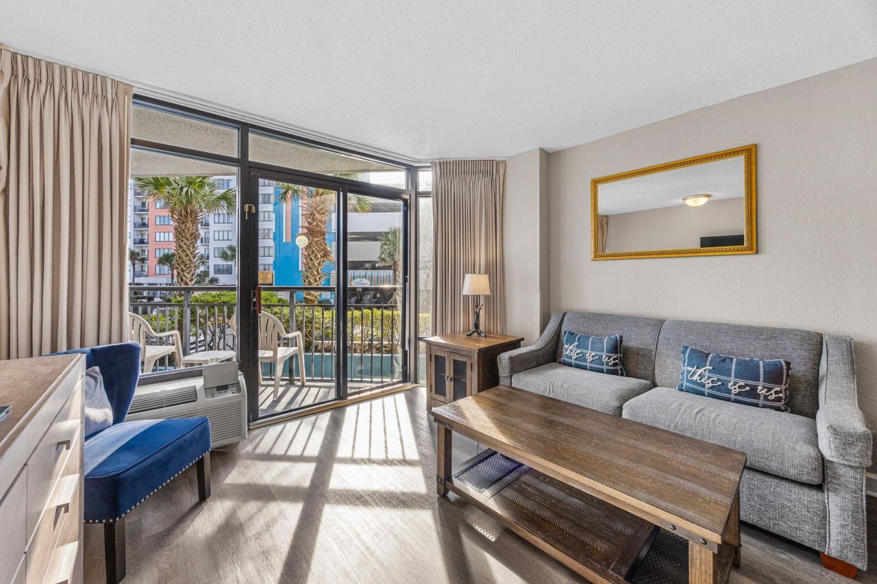 1501 S Ocean Blvd. Photo 4