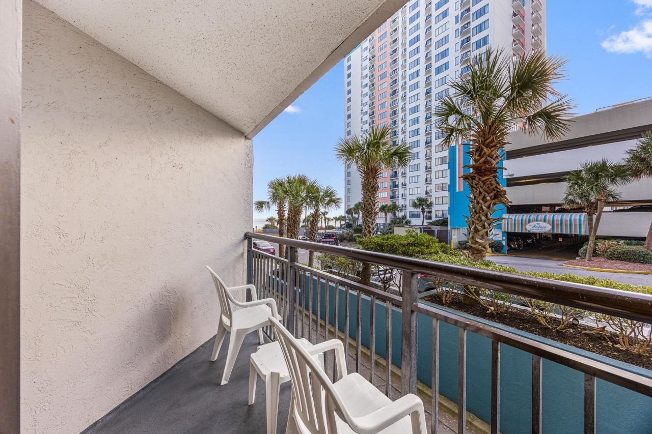 1501 S Ocean Blvd. Photo 6