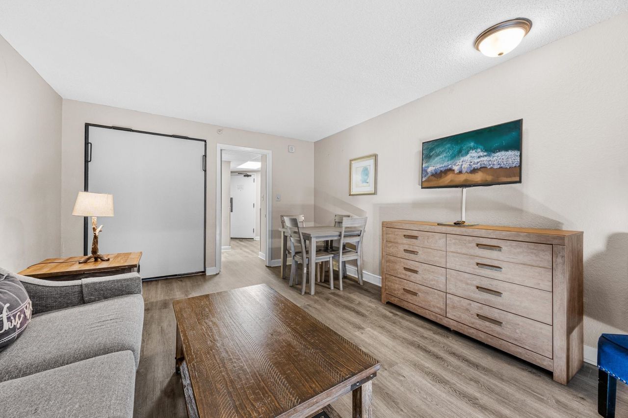 1501 S Ocean Blvd. Photo 7