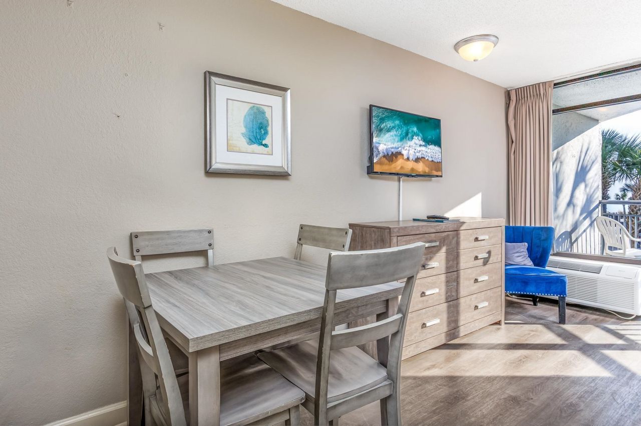 1501 S Ocean Blvd. Photo 8