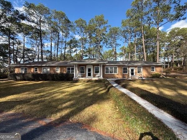 801 W 8Th, Tifton, GA 31794