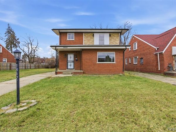 18425 Lesure Street, Detroit, MI 48235