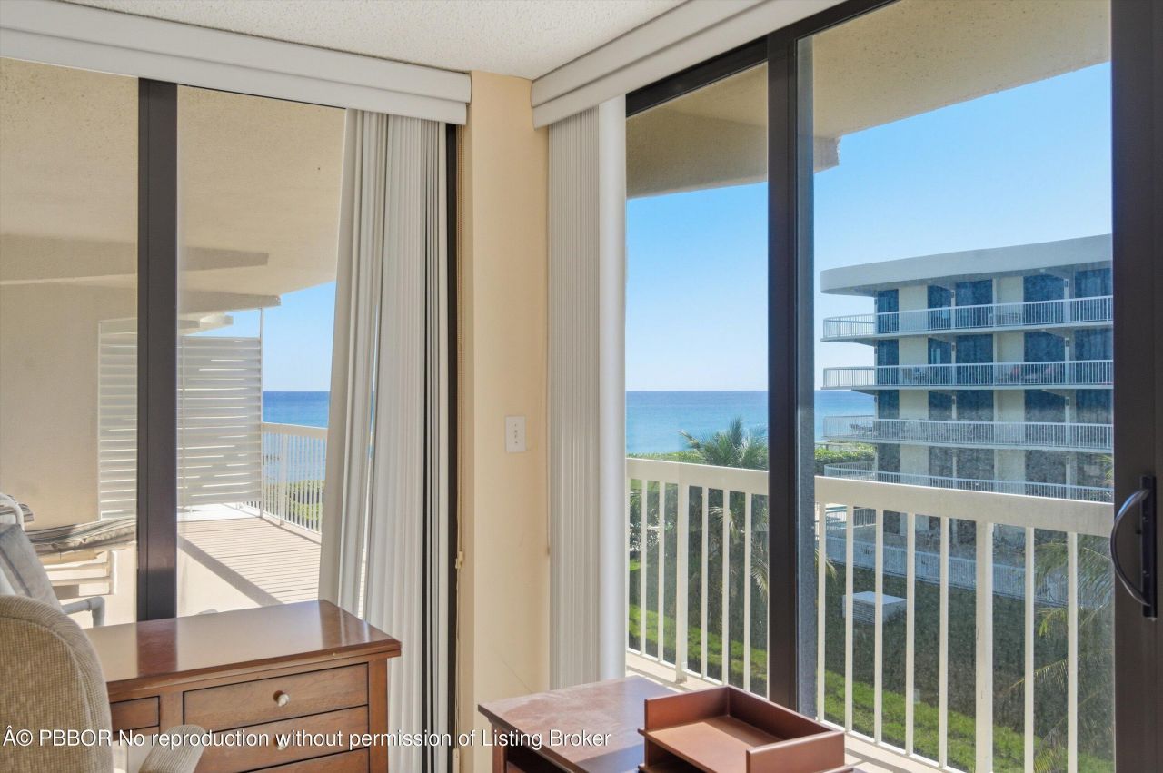 3250 S Ocean Boulevard, Unit 401S, Palm Beach, FL 33480 Photo